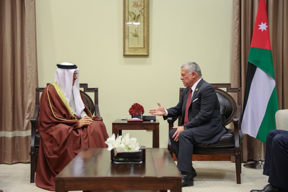 الملك عبدالله الثاني يلتقي وزير الخارجية البحريني
